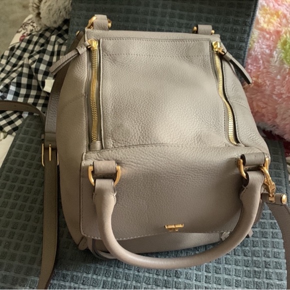 Tory Burch Gold and Tan Crossbody Bag with Structured Design - Picture 3 of 15